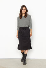 Load image into Gallery viewer, Black/White Striped Knit Top
