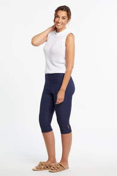 Flatten-It Pull-On Capri with Hem Tab