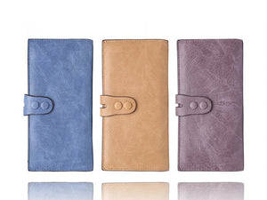 Avery Clutch Wallet